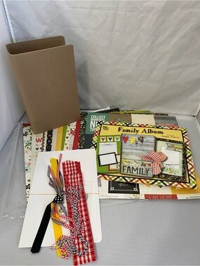 Pinecone Press Design Family Album DIY